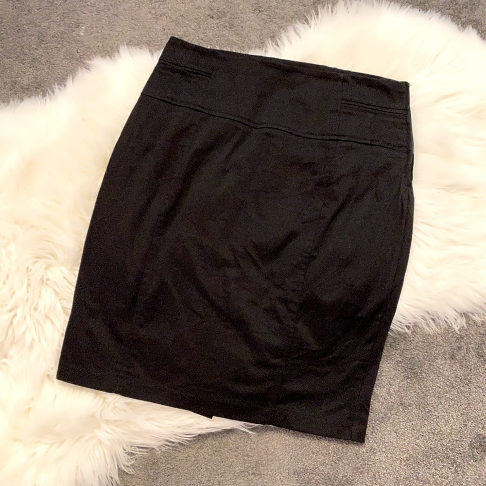 Black pencil skirt